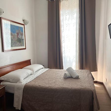 Booking Inn Settembre 95 Rom Exterior foto