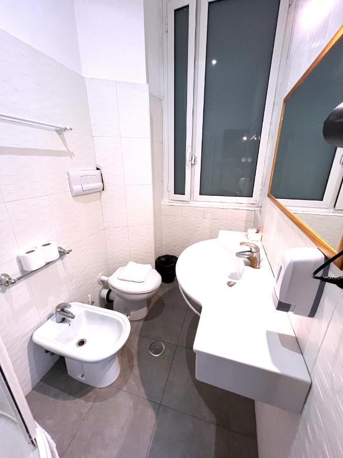 Booking Inn Settembre 95 Rom Exterior foto